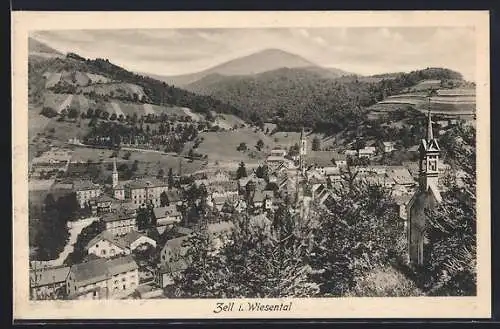AK Zell i. Wiesental, Ortsansicht mit Kirche und Bergen