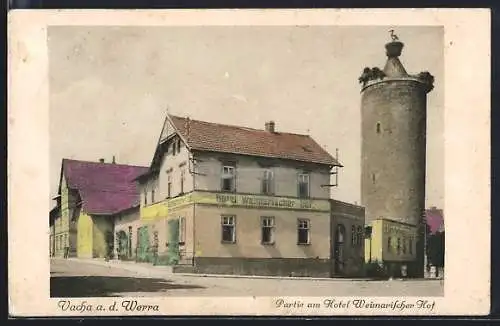 AK Vacha a. d. Werra, Hotel Weimarischer Hof, Panorama mit Turm, Storchennest