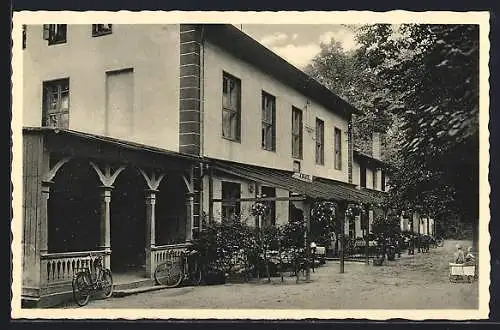 AK Lüchow /Hann., Gaststätte Schützenhaus F. Schulz, mit Anbau und Aussentischen
