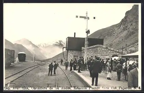 Foto-AK Puente del Inca, Estacion puente Inca, Cordillera de los Andes, Bahnhof