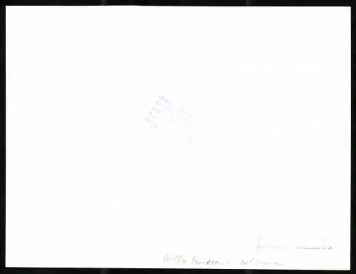 Fotografie Patrick Morin, Rome, italienischer Regissuer Gillo Pontecorvo mit junger Asiatin beim Umtrunk