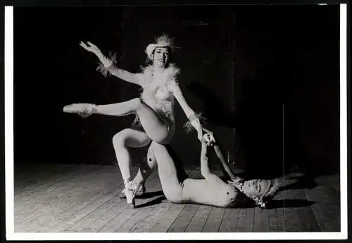 Fotografie Serge Lido, Paris, Baletttänzer Winfried Krisch und Carmen Panader, Ballett