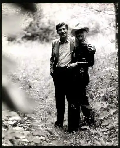 Fotografie Tony Grylla, Paris, französische Schauspieler Mylene Demongeot und Jena-Claude Bouillon, Grossformat 21 x 25cm