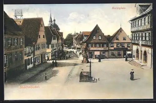 AK Staffelstein / Mainthal, Marktplatz mit Denkmal und Geschäften