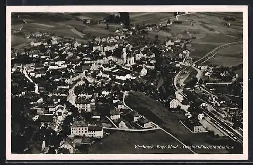 AK Viechtach /Bay., Gesamtansicht vom Flugzeug aus