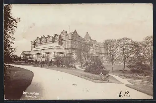 AK Harrogate, Hotel Majestic