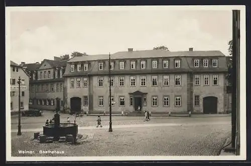 AK Weimar / Thüringen, Goethehaus und Brunnen