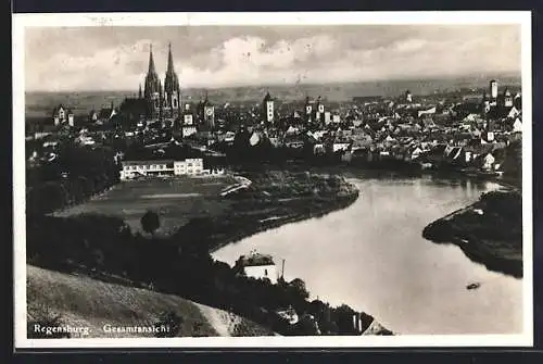 AK Regensburg, Gesamtansicht mit Dom
