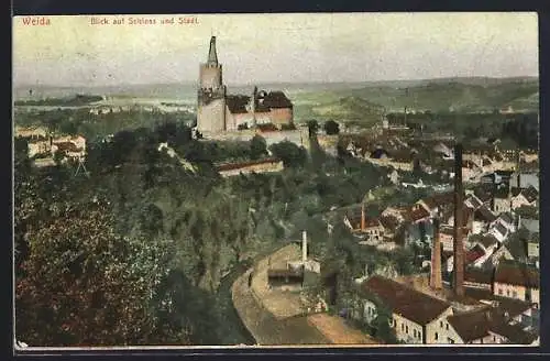 AK Weida / Thür., Blick auf Schloss und Stadt aus der Vogelschau