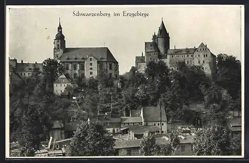 AK Schwarzenberg / Erzgebirge, Teilansicht mit Schloss