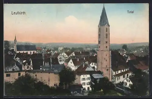 AK Leutkirch / Württ., Blick auf den Ort mit Kirchturm