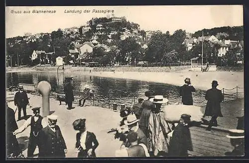 AK Hamburg-Blankenese, Ortsansicht, Landung der Passagiere