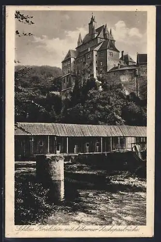 AK Schloss Kriebstein, Blick auf das Schloss mit hölzerner Zschopaubrücke