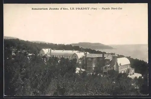 AK Le Pradet, Sanatorium Jeanne d`Arc, facade nord-est