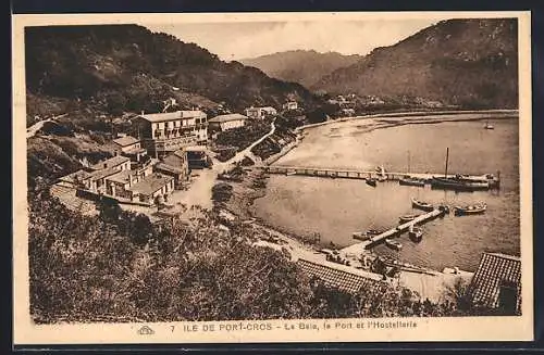 AK Port-Cros, La Baie, le Port et l`Hostellerie