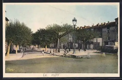 AK Le Muy, Les Allées Victor-Hugo