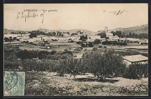 AK Lorgues, Vue générale du village et des champs environnants