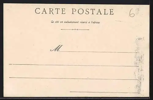 AK Lorgues, Mairie entourée d`arbres majestueux
