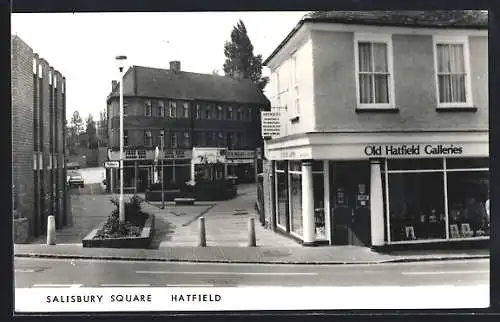 AK Hatfield, Salisbury Square