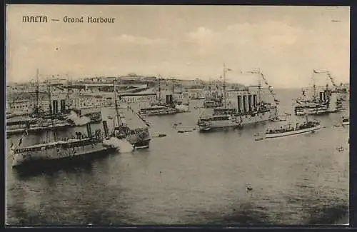 AK Malta, King`s Birthday Salute Grand Harbour, Kriegsschiffe
