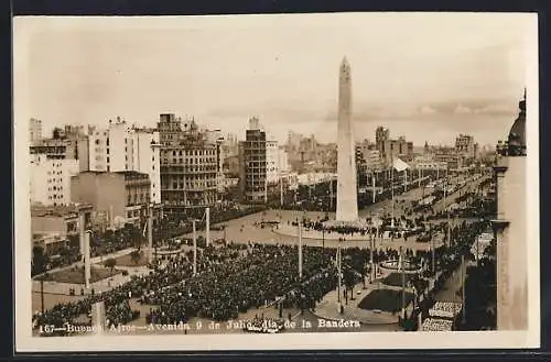 AK Buenos Aires, Avenida 9 de Julio día de la Bandera