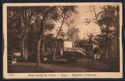 AK Tigre, Plaza Daniel M. Cazón