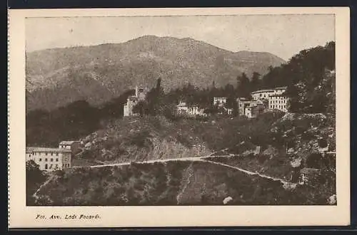 AK Badia Prataglia, Panorama mit Bergblick