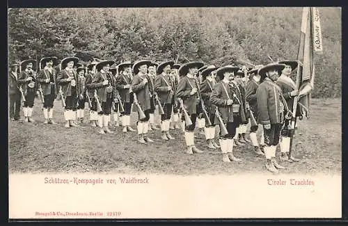 AK Waidbruck, Soldaten der Schützen-Kompanie in Tiroler Trachten