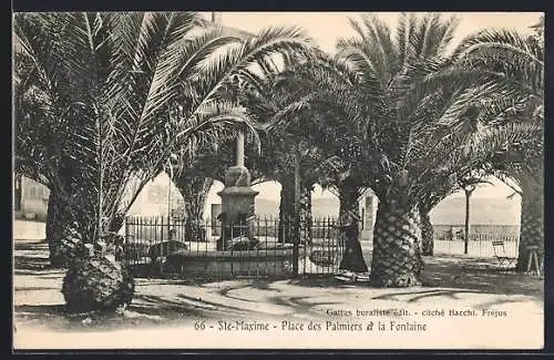 AK Sainte-Maxime, Place des Palmiers et la Fontaine