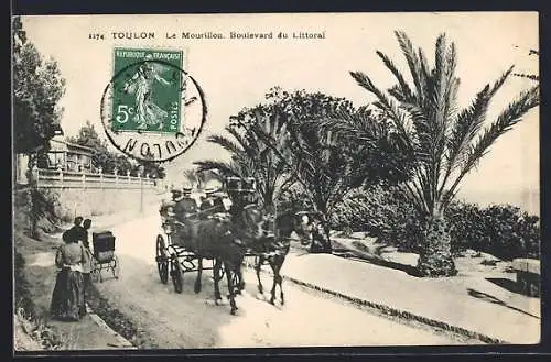 AK Toulon, Le Mourillon, Promenade en calèche sur le Boulevard du Littoral