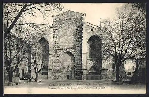 AK Saint-Maximin, Portail de la Basilique commencée en 1295, terminée en 1532