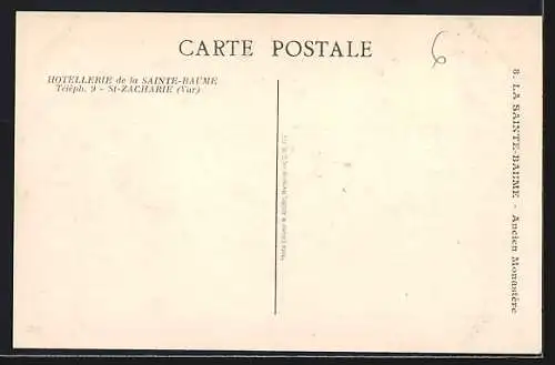 AK Sainte-Baume, Ancienne hostellerie avec voitures anciennes devant la montagne