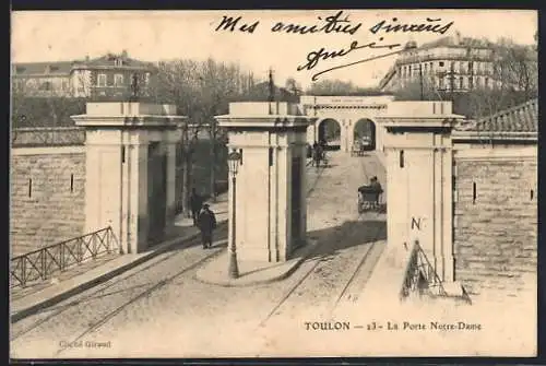 AK Toulon, La Porte Notre-Dame et passage de calèches