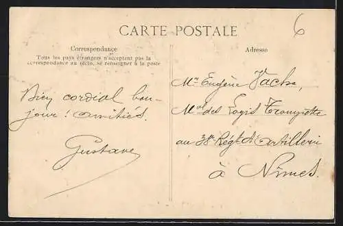 AK Vidauban, Place Nationale et ses arbres majestueux