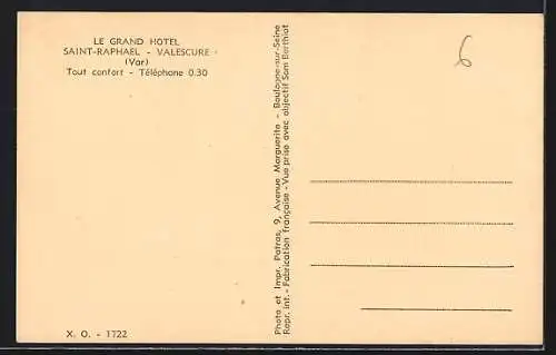 AK Saint-Raphaël, Le Grand Hotel entouré de palmiers avec vue sur la mer