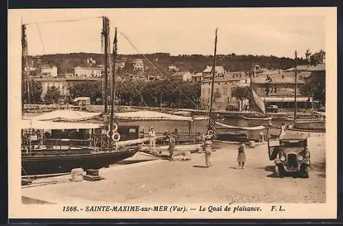 AK Sainte-Maxime, Le Quai de plaisance