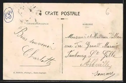 AK Le Trayas, Le Grand Hôtel avec vue sur les collines environnantes