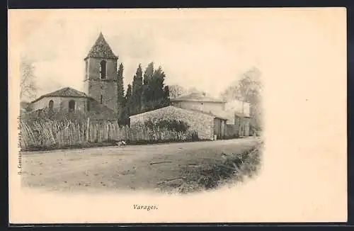 AK Varages, Vue de l`église et des bâtiments adjacents