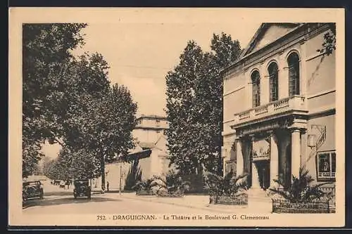 AK Draguignan, Le Théâtre et le Boulevard G. Clemenceau
