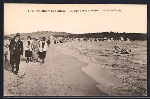 AK Toulon-sur-Mer, Promenade à la plage des Sablettes avec barque
