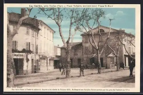 AK La Garde, Place Voltaire avec arbres et bâtiments historiques