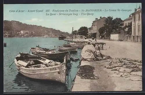 AK Saint-Mandrier, Le Quai avec barques amarrées et pêcheurs au travail