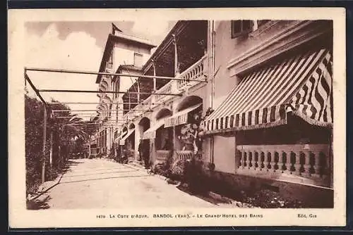 AK Bandol, Le Grand Hôtel des Bains et sa promenade ombragée