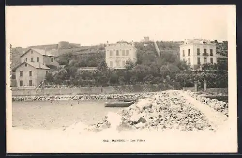 AK Bandol, Les Villas avec vue sur le bord de mer et le chemin de pierre