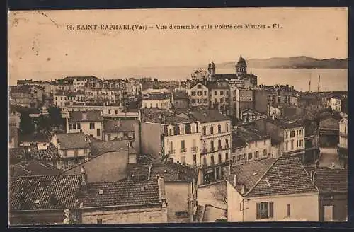 AK Saint-Raphaël, Vue d`ensemble et la Pointe des Maures