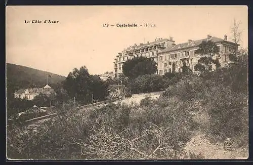 AK Costebelle, Hôtels avec vue sur la végétation méditerranéenne