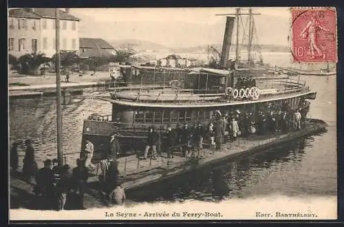 AK La Seyne, Arrivée du Ferry-Boat