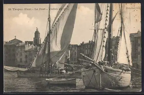 AK St Tropez /Var, Le Port, Voiles au sec