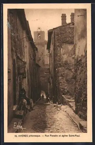 AK Hyères, Rue Paradis et église Saint-Paul pittoresque