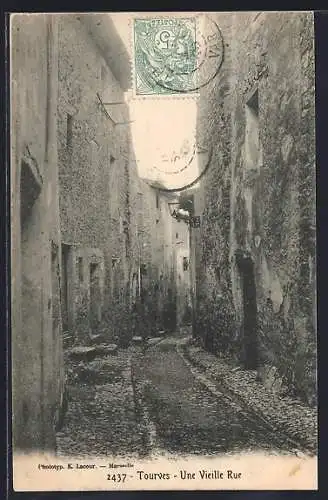 AK Tourves, Une Vieille Rue